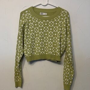 Hollister Olive and White Knit Sweater